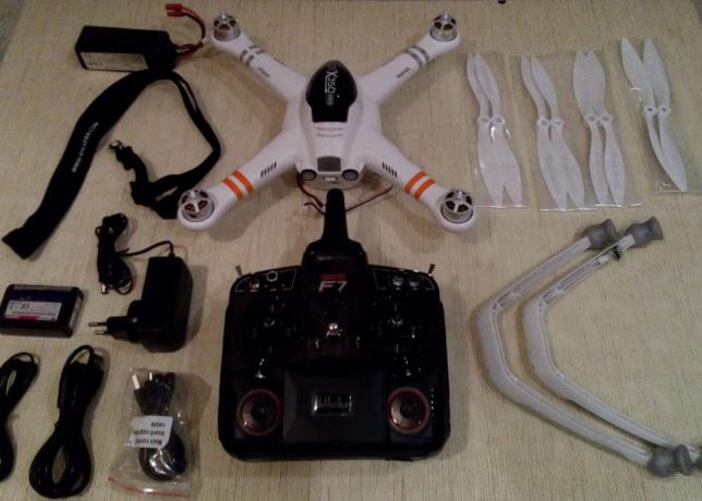PŘEHLED: quadrocopter Walkera X350 Pro - open source analogové Phantom