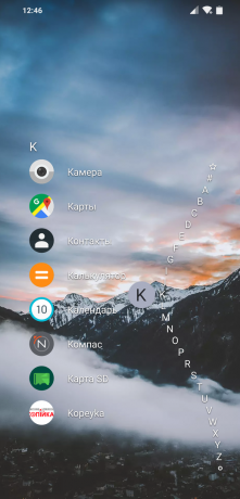 Launcher pro Android Niagara Launcher: abeceda může být zobrazen na pravé vlně
