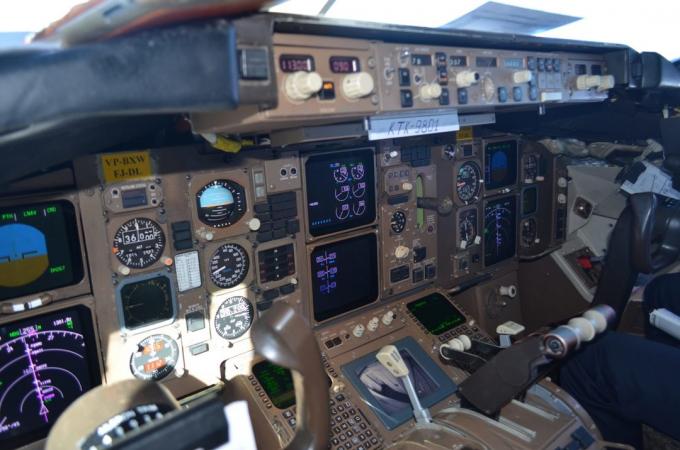 Andrew Gromozdin pilot "Boeing" o pracovištích
