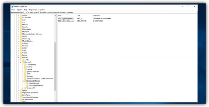 Jak zakázat „Defender Windows»: V levém panelu okna registru přejděte do adresáře HKEY_LOCAL_MACHINE → SOFTWARE → Zásady → Microsoft → Windows Defender