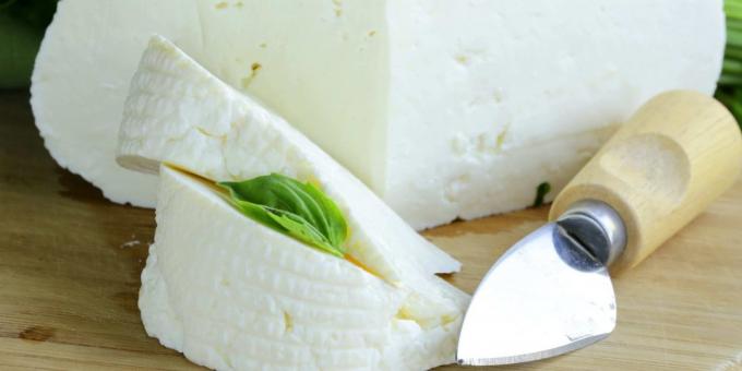 Jak vařit sýr: Home sýr