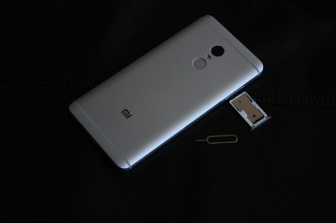 Xiaomi redmi Poznámka 4: Slot pro SIM