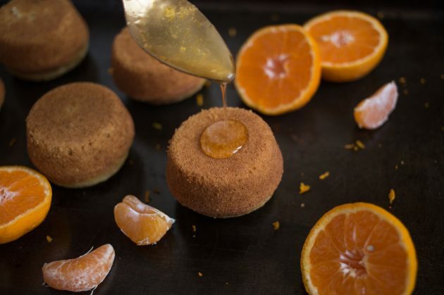 Sypejte sirup na mandarínkové muffiny