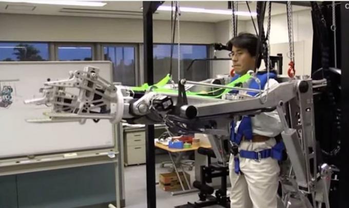Technologie budoucnosti: stavitelé budou používat exoskeletons