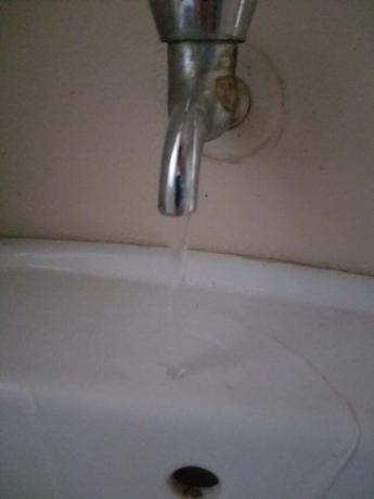 dřezový faucet