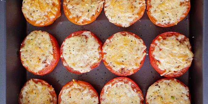 Pečené rajčata se sýrem