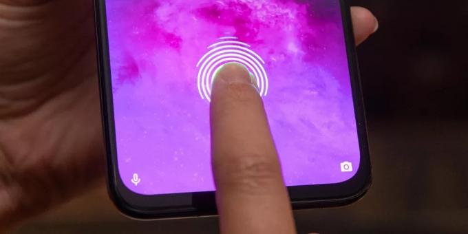 otisků prstů Motorola One zoom