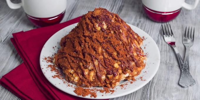 Recept: Cake „Mraveniště“ s ořechy v karamelu