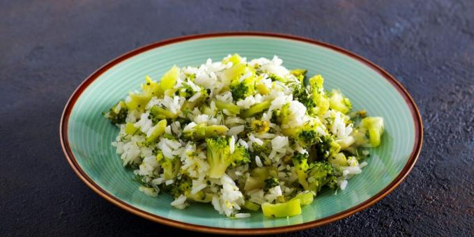 Rýže s brokolicí a paprikou
