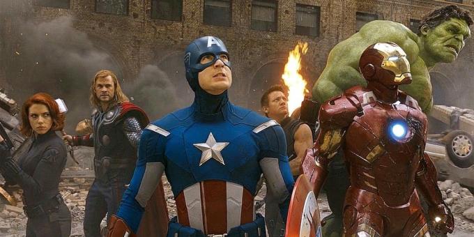 Po prvních pěti filmů všechny diváky známé superhrdinové sjednoceni ve velkém měřítku crossover „The Avengers“