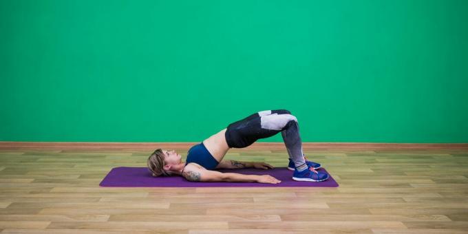 Jednoduchá cvičení jógy: Bridge Pose