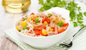 Salát z tuňáka a rýže