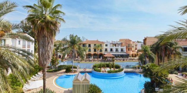 Hotely pro rodiny s dětmi: Port Aventura 4 *, Salou, Costa Daurada, Španělsko