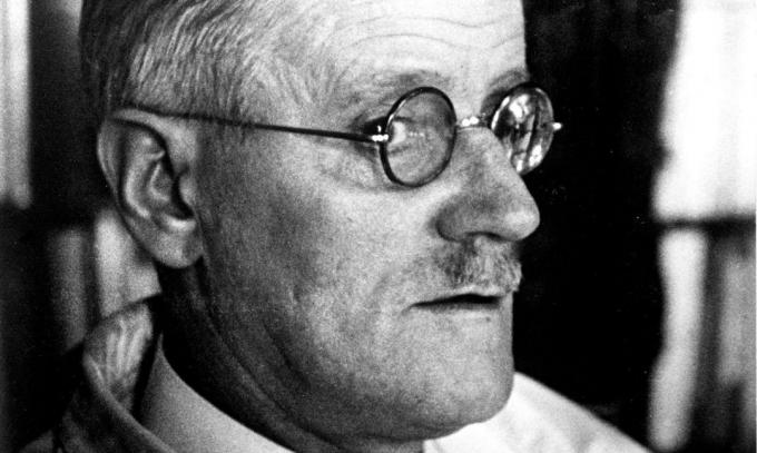 James Joyce, irský spisovatel a básník