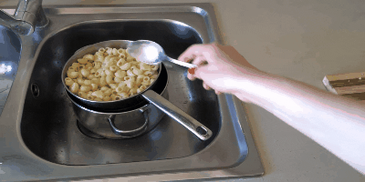 Jak a kolik vařit rohy v hrnci