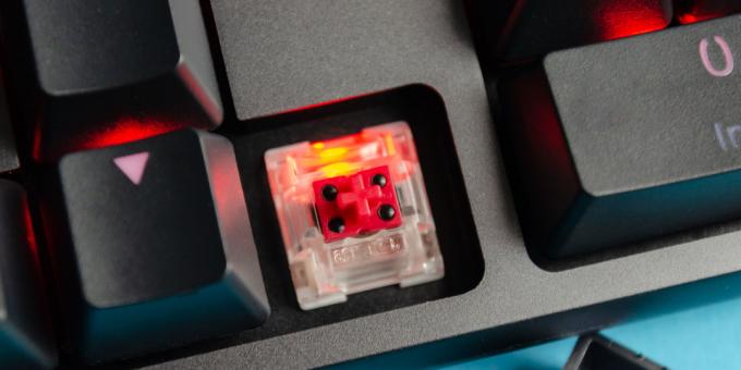 Klávesnice Xiaomi Gaming Keyboard: osvětlený knoflíky