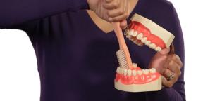 Jak čistit zuby: nejdetailnější návod