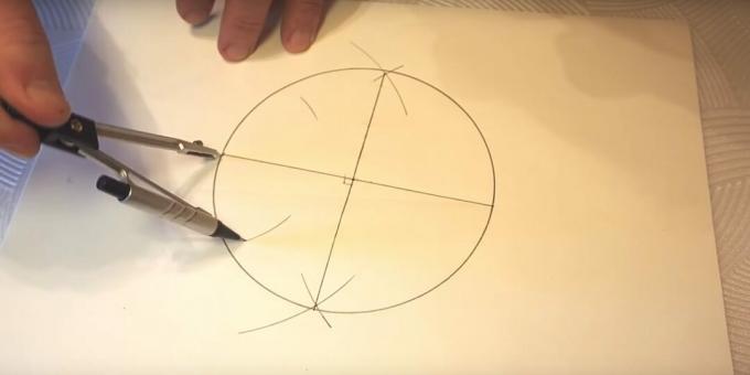 Jak nakreslit pěticípou hvězdu: náčrt na levé straně