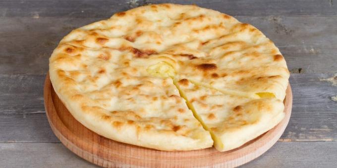 Osetský koláč s bramborami a sýrem