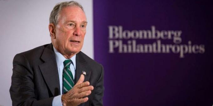 Významní podnikatelé: Michael Bloomberg, Bloomberg