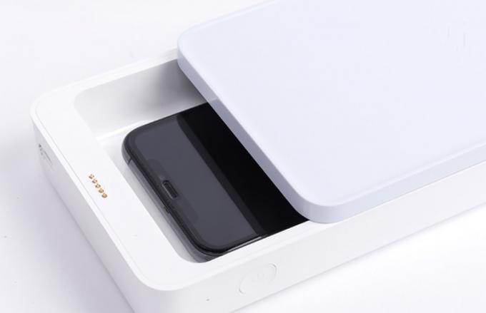 Společnost Xiaomi představila pouzdro pro dezinfekci smartphonů a dalšího vybavení