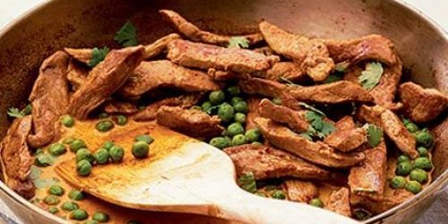Vepřové maso: smažené vepřové maso s hráškem