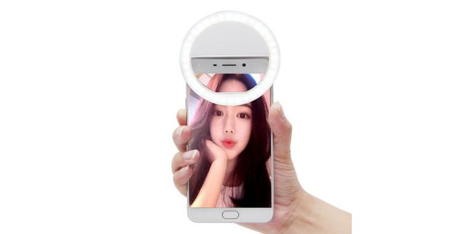 LED ring selfie