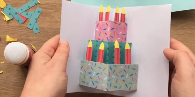 Blahopřání k narozeninám s vlastníma rukama: střih a vložit svíčky na dortu