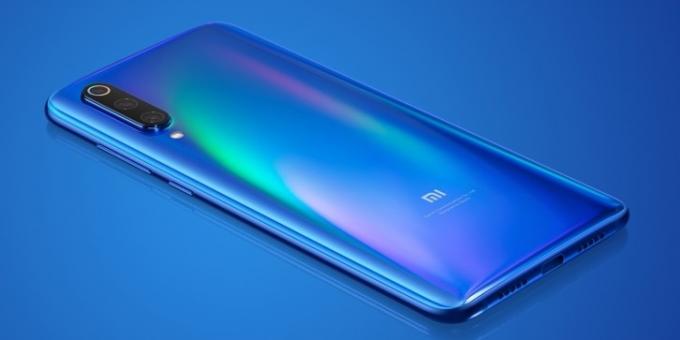 Nabízí Xiaomi Mi 9: akumulátor