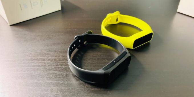 Přezkum Samsung Galaxy Fit a Galaxy Fit E: Barvy