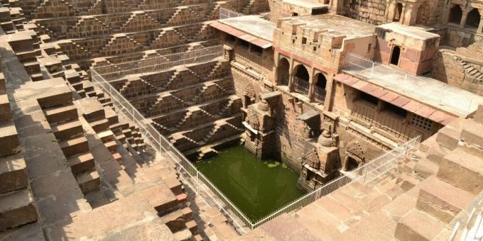 architektonické památky: Chand Baori