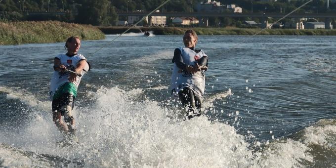 Zábava na vodě: wakeboard