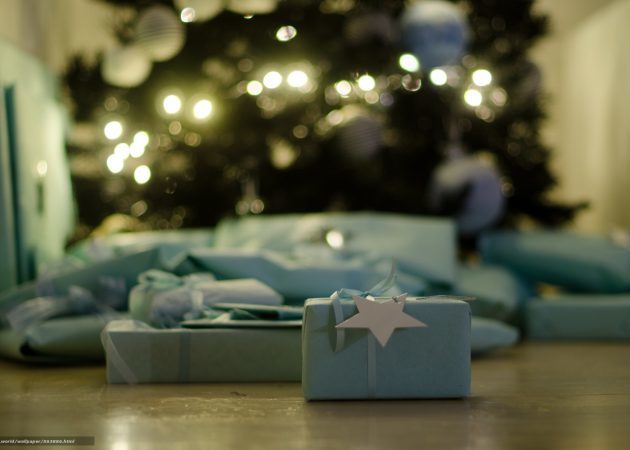 Ozdobit vánoční strom: dárky