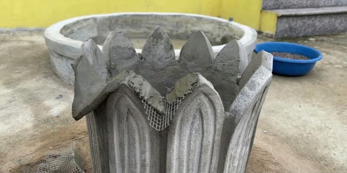 Jak vyrobit fontánu pro kutily: přidejte trojúhelníky z mřížky