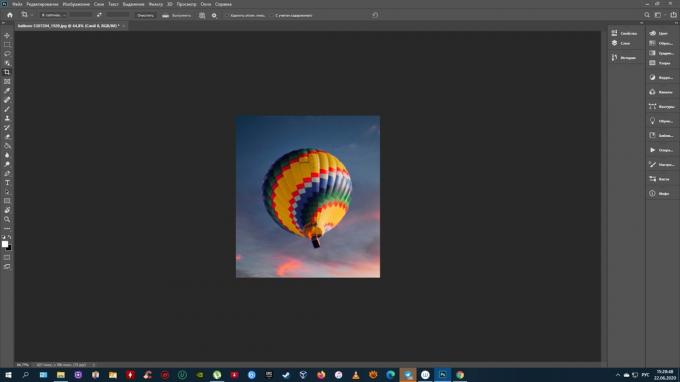 Jak oříznout fotografii ve Photoshopu: stiskněte klávesu Enter (Windows) nebo Return (Mac OS)