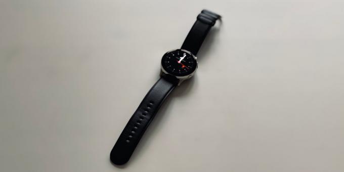 Samsung Galaxy Watch Active 2: celkový pohled