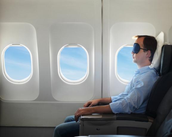 Portrét muže, relaxaci v letadle