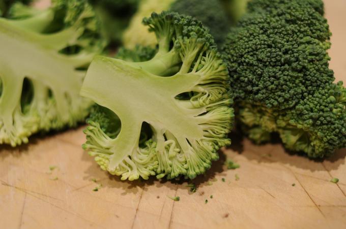 zdravé potraviny: brokolice