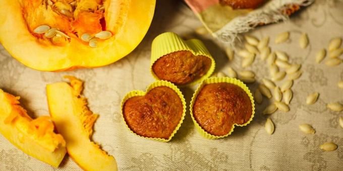 Dýňové muffiny se zázvorem, hřebíčkem a skořicí