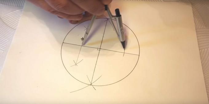 Jak nakreslit pěticípou hvězdu: značka na pravé straně